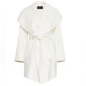 BCBGMaxAzria Cream Coat